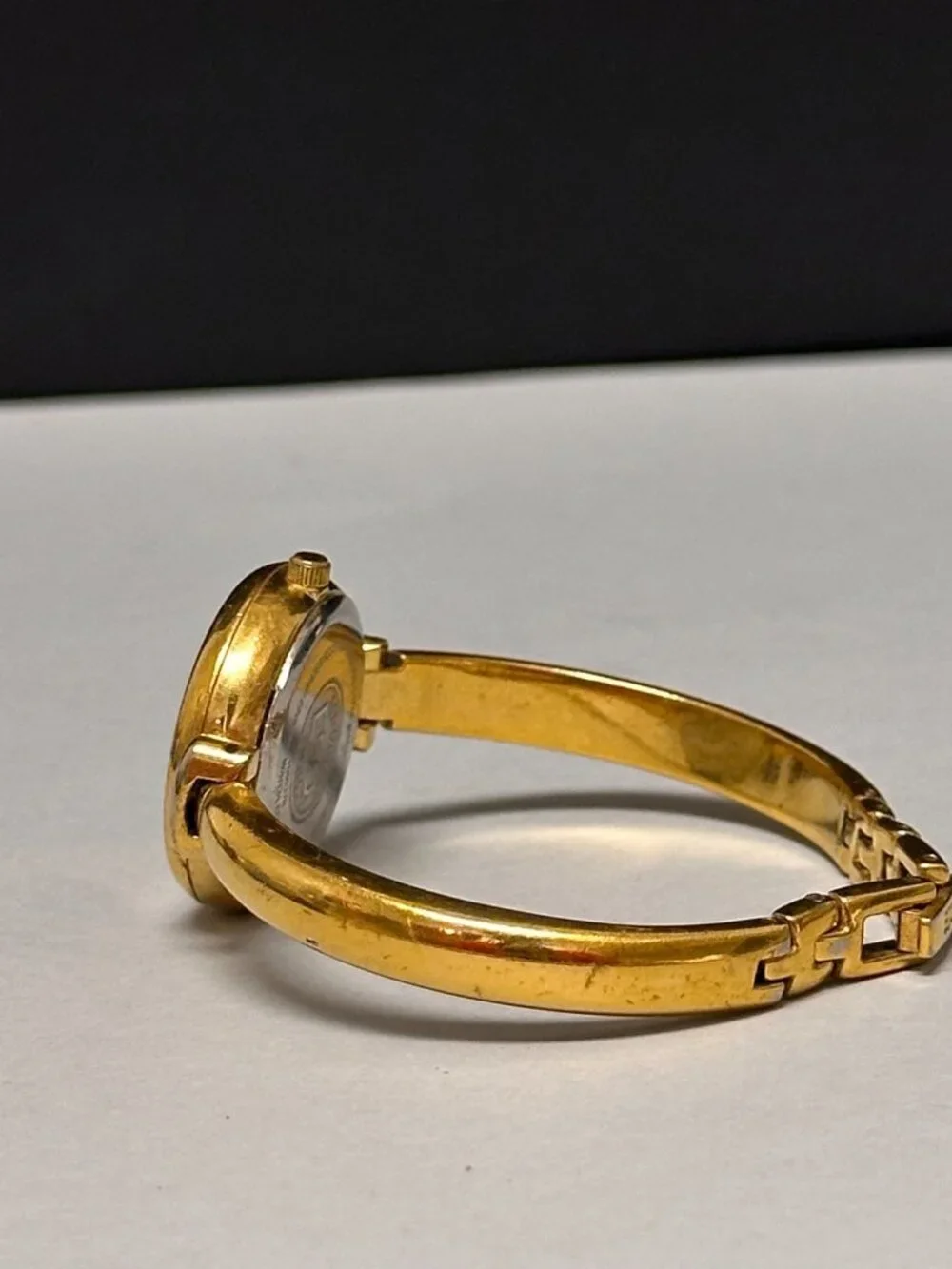 ESQ Swiss Women Watch Gold Tone Bangle Band 25MM Round Dial New Battery 6